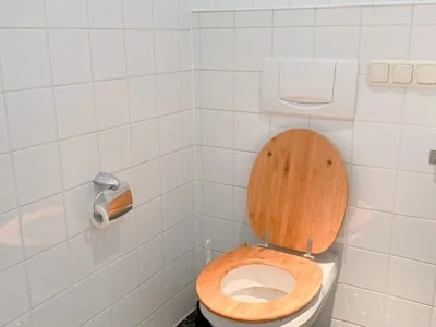 Revestimiento: Porcelánico oscuro — Porcelanosa