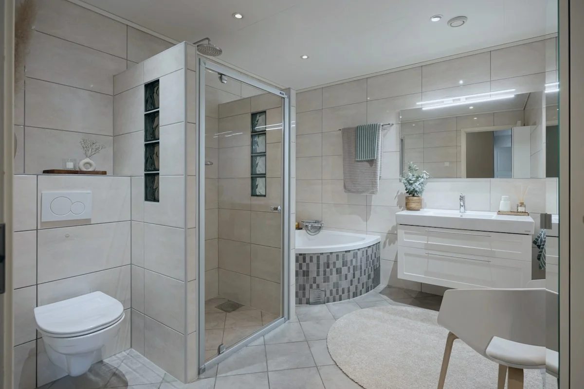 Smart Tech Bathroom - Ver imagen 6